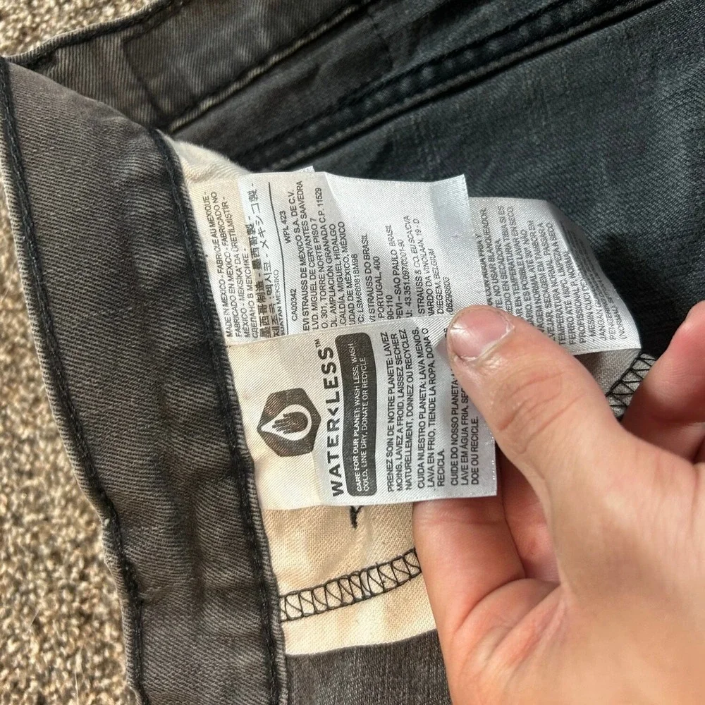 Levi's 511 Slim Fit Jeans Mens 38x32 Faded Black Good WaterLess Denim